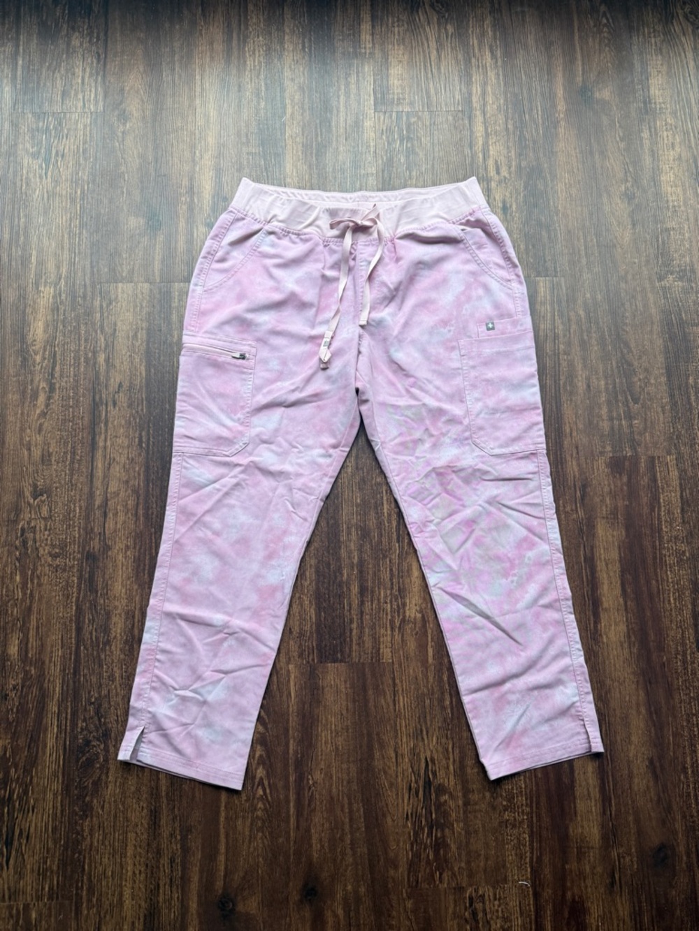 FIGS Women’s Marbled Rose Pink Yola Yoga Skinny Scrub Pants Hospital- Size LP